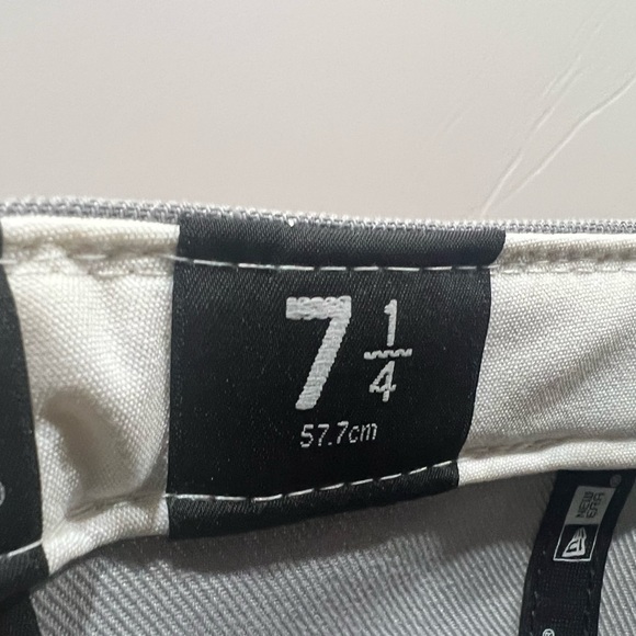 New Era, 59Fifty Fitted Hat, New York Yankees, Grey & Blue - Picture 9 of 10